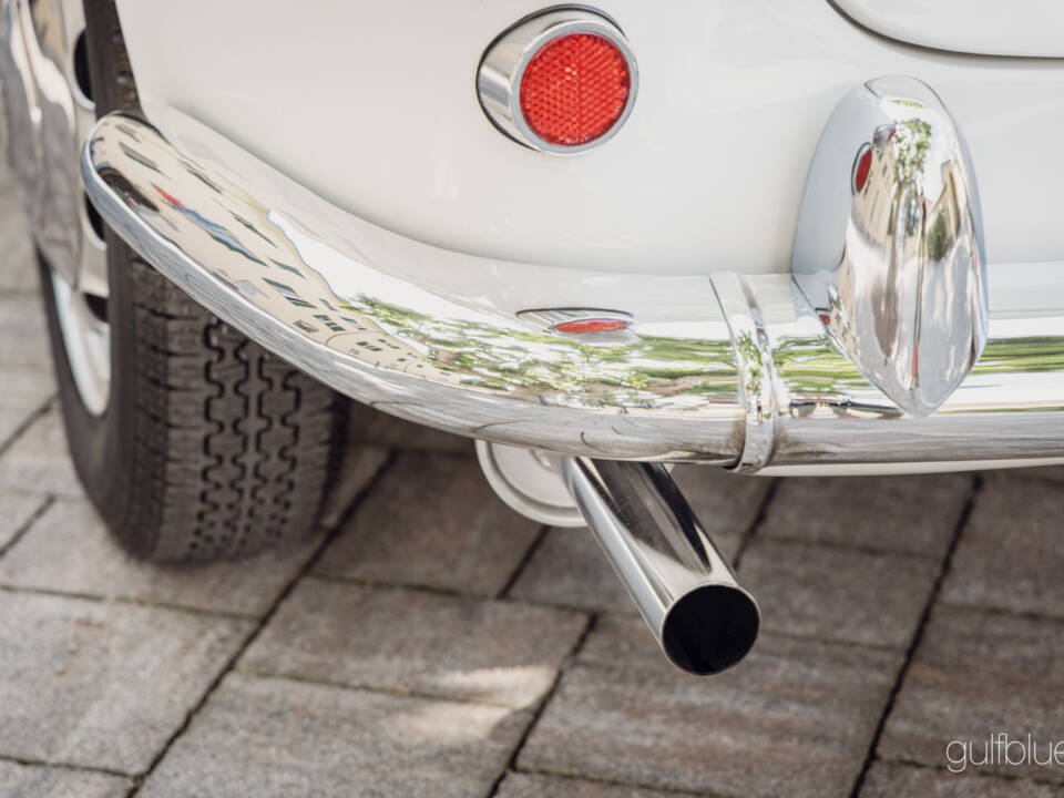 Image 35/71 de Alfa Romeo Giulietta Spider (1960)