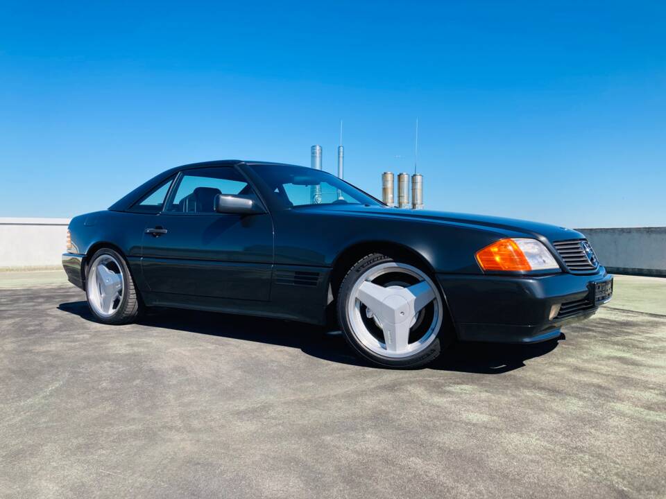 Obraz 26/29 pojazdu Mercedes-Benz 300 SL-24 (1991)