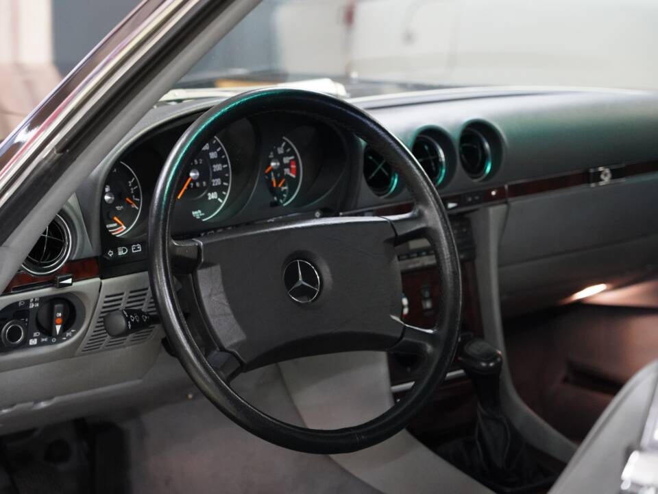 Image 15/15 of Mercedes-Benz 300 SL (1986)