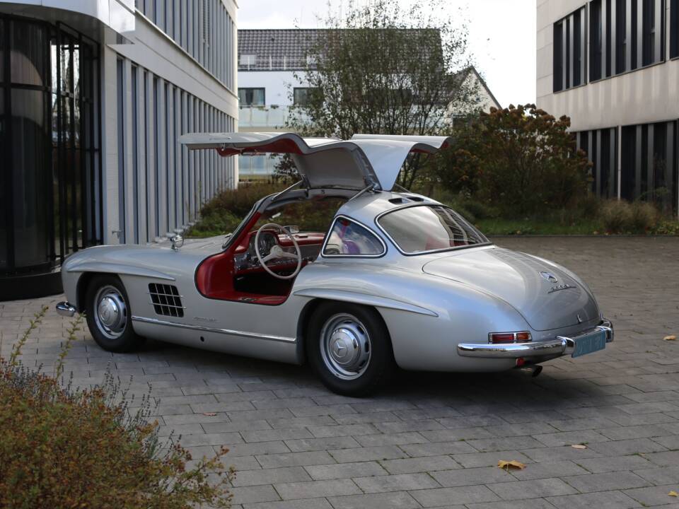 Image 6/37 of Mercedes-Benz 300 SL "Gullwing" (1954)