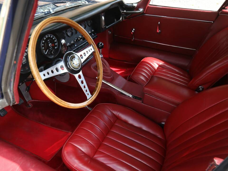 Imagen 22/50 de Jaguar E-Type 4.2 (1964)