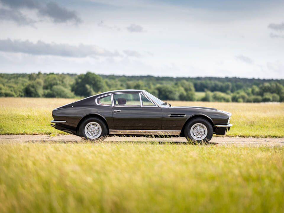 Bild 5/50 von Aston Martin DBS V8 (1971)