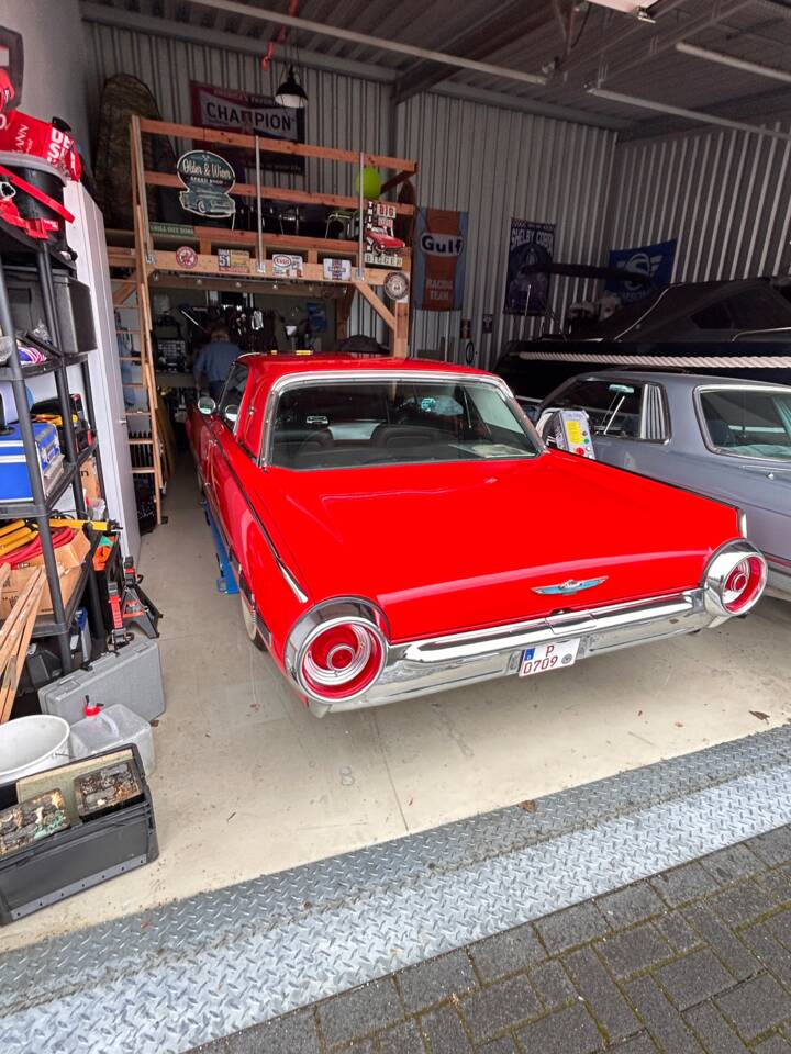 Immagine 8/32 di Ford Thunderbird (1962)