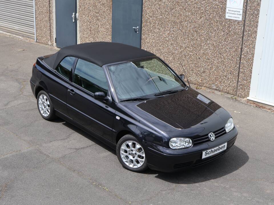 Bild 12/29 von Volkswagen Golf IV Cabrio 2.0 (2002)