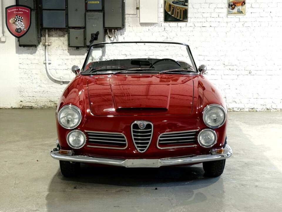 Bild 15/76 von Alfa Romeo 2600 Spider (1964)