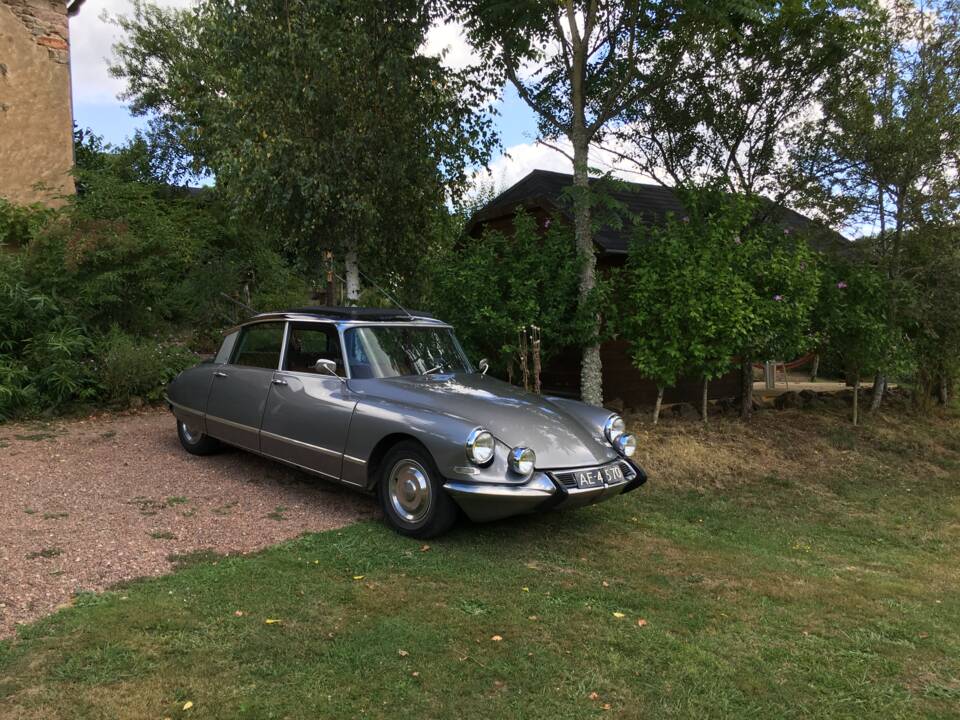 Image 14/14 de Citroën DS 21 Pallas (1967)