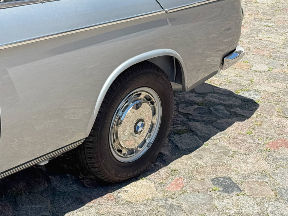 Imagen 12/64 de BMW 2002 Convertible (1971)