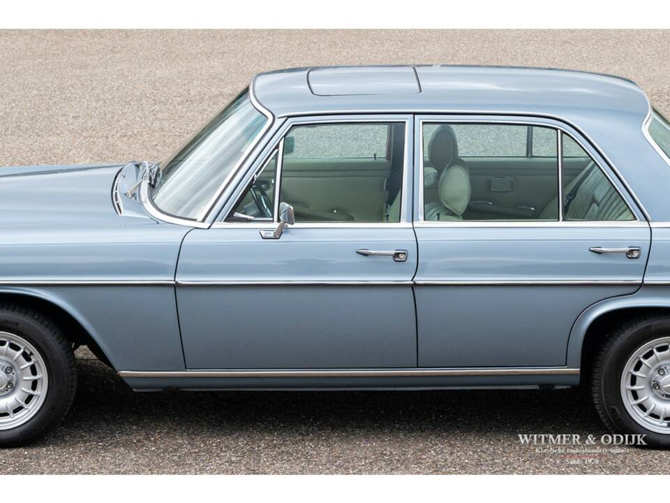Image 12/36 of Mercedes-Benz 280 SE (1969)