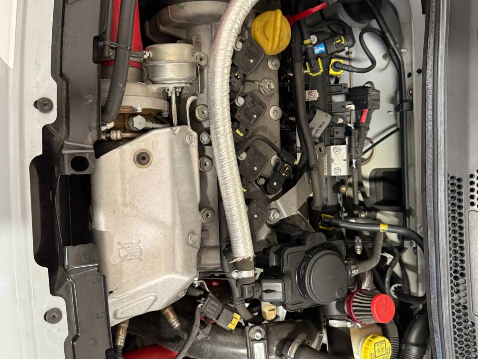 Bild 16/17 von Abarth 500 Assetto Corse (2025)
