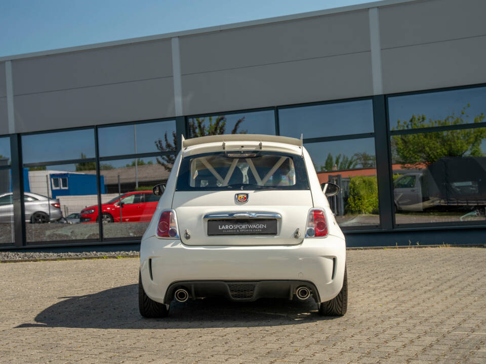 Bild 6/31 von Abarth 695 Assetto Corse Evoluzione (2013)