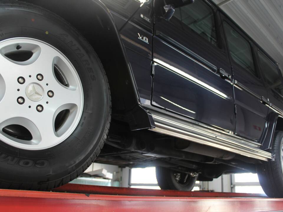 Bild 10/50 von Mercedes-Benz 500 GE (1993)