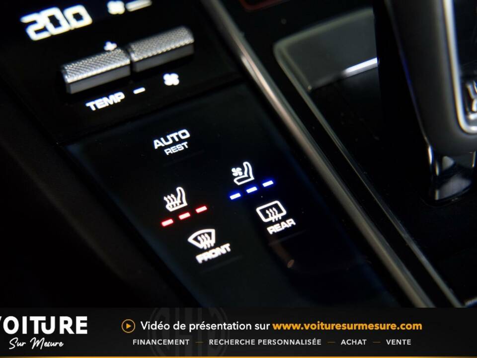 Afbeelding 15/38 van Porsche Cayenne Turbo (2018)