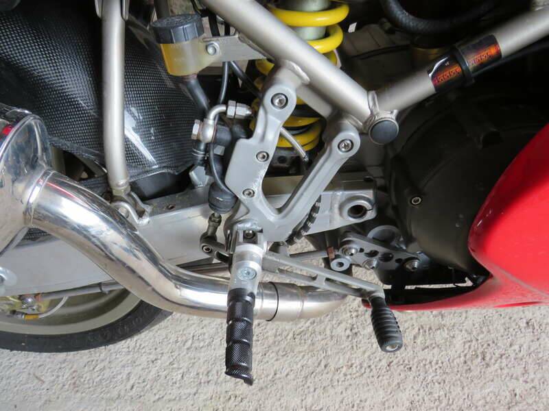 Immagine 24/38 di Ducati DUMMY (1994)