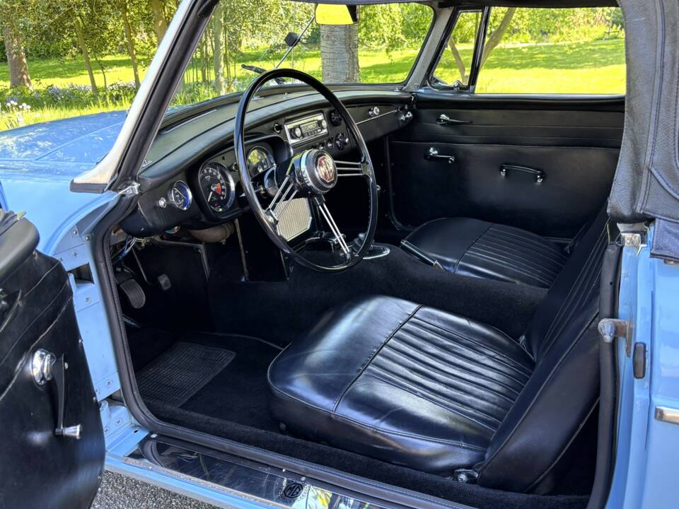 Bild 2/20 von MG MGB (1964)