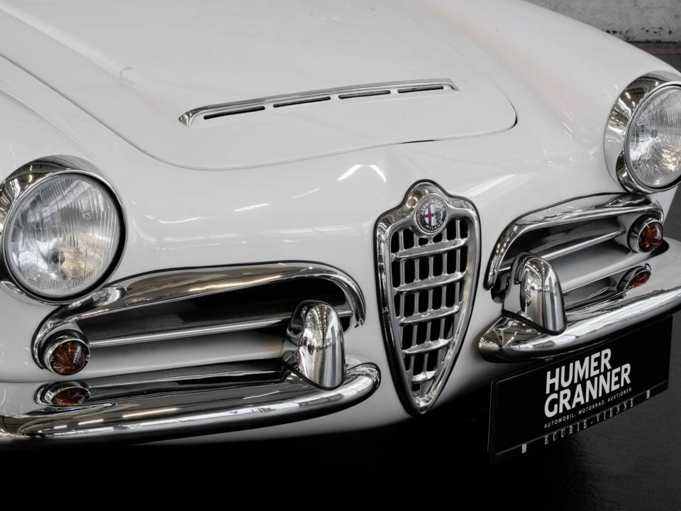 Afbeelding 44/48 van Alfa Romeo Giulia 1600 Spider (1963)