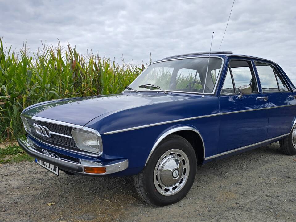 Imagen 1/93 de Audi 100 LS (1971)