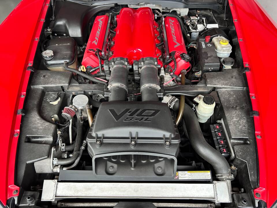 Image 21/22 of Dodge Viper SRT10 (2008)