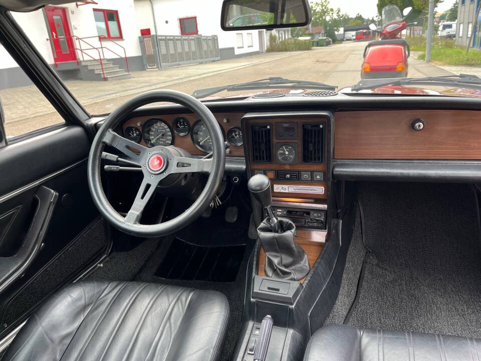 Image 11/14 of FIAT 124 Spider Volumex (1984)