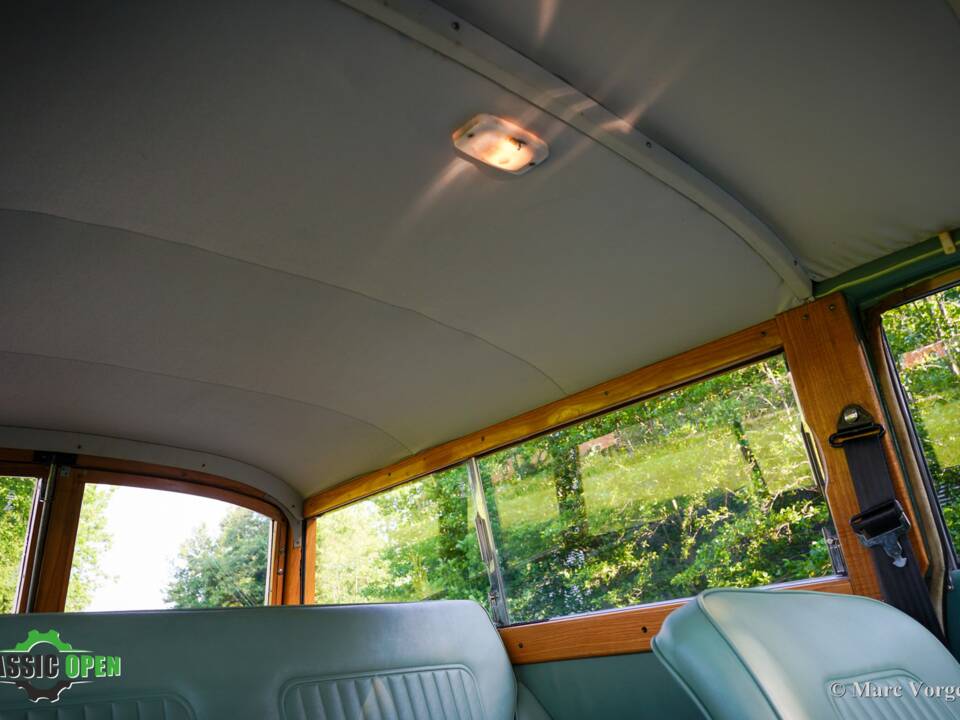 Image 11/34 de Morris Minor 1000 Traveller (1971)