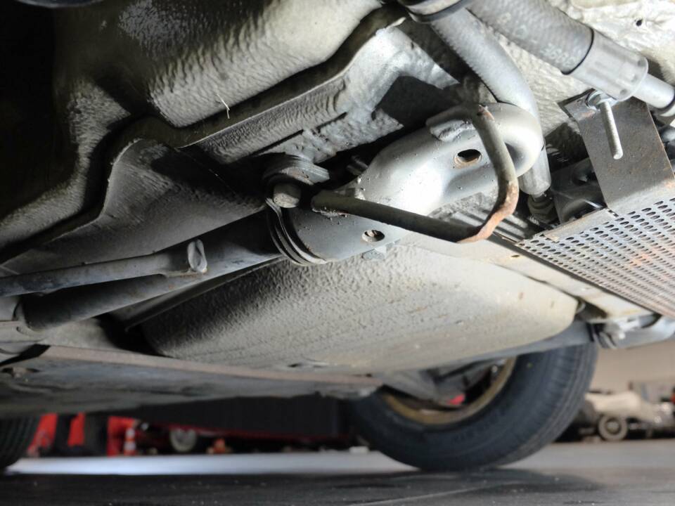 Bild 31/35 von Porsche 911 2.7 S (1975)