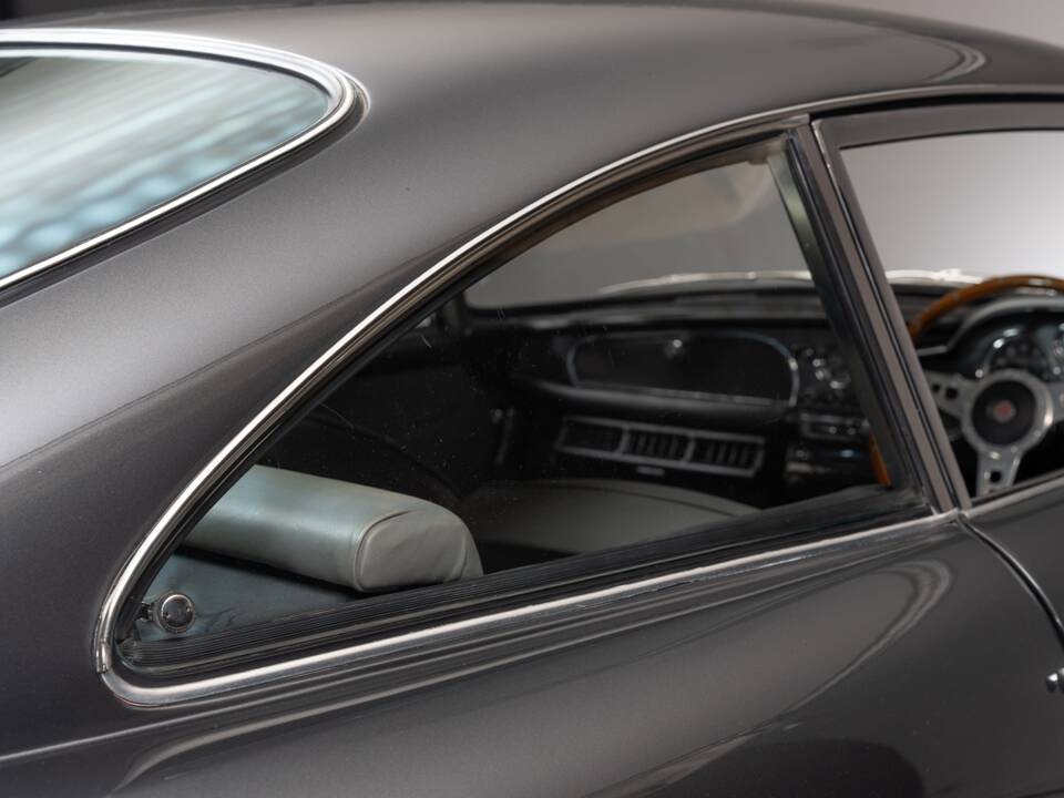 Bild 20/36 von Aston Martin DB 4 Vantage (1963)