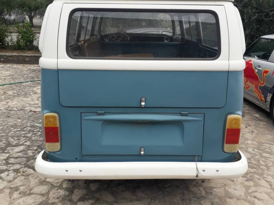 Bild 5/18 von Volkswagen T2b Kleinbus (1972)