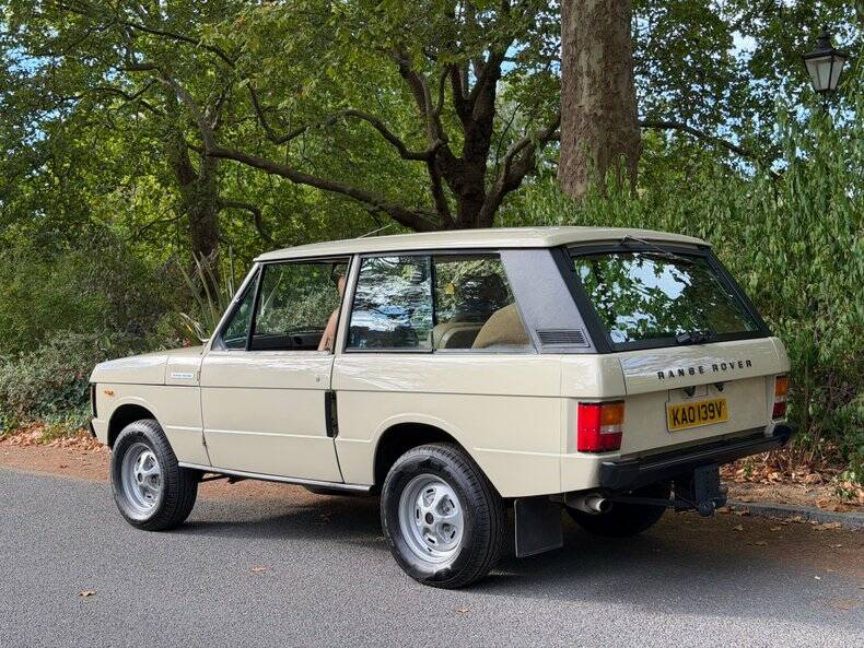 Image 9/50 de Land Rover Range Rover Classic 3.5 (1979)