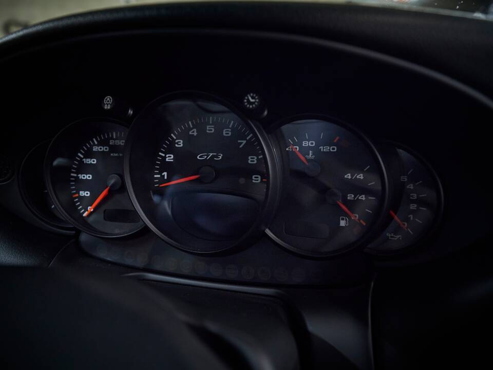 Bild 95/100 von Porsche 911 GT3 (2003)