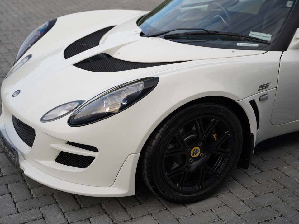Image 46/50 of Lotus Exige S 240 (2010)