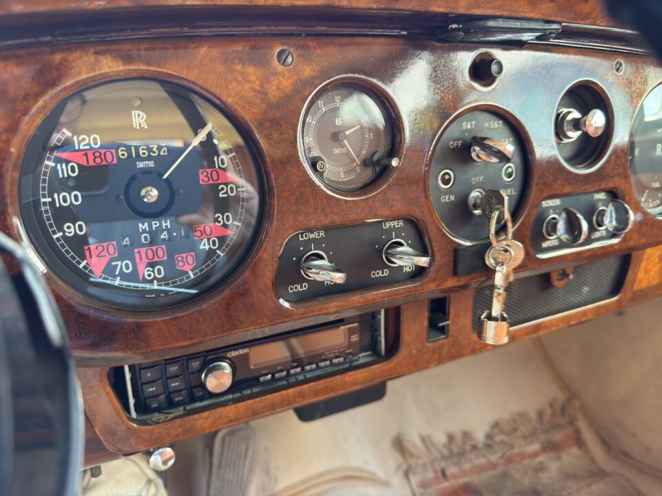 Image 15/26 of Rolls-Royce Silver Cloud II (1961)