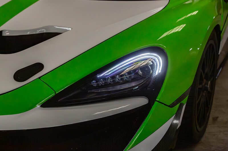 Bild 38/50 von McLaren 570GT (2016)