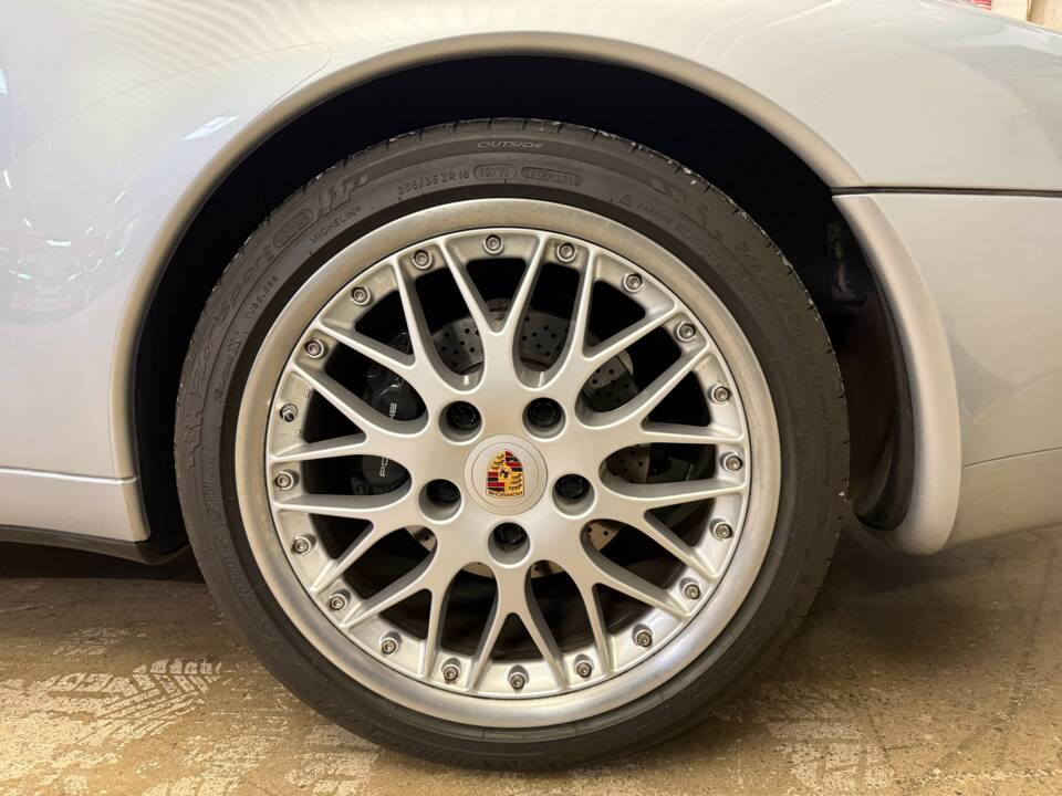 Afbeelding 18/18 van Porsche 911 Carrera 4 (1996)