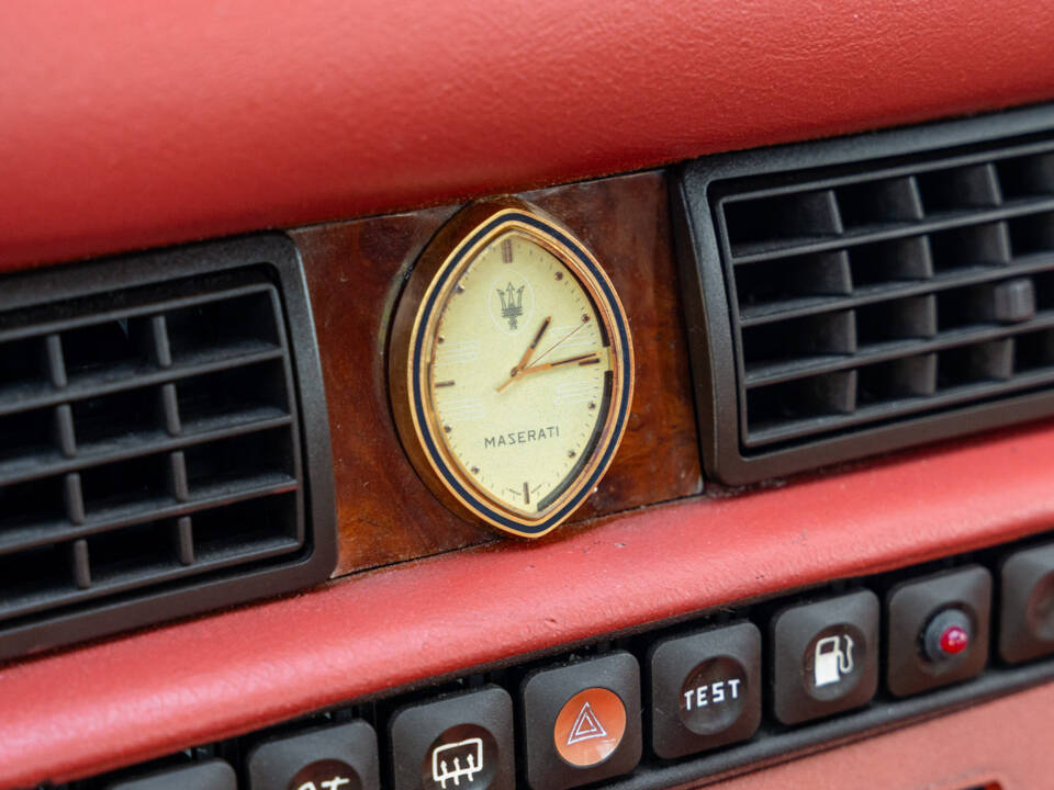 Bild 38/71 von Maserati Biturbo Si (1987)