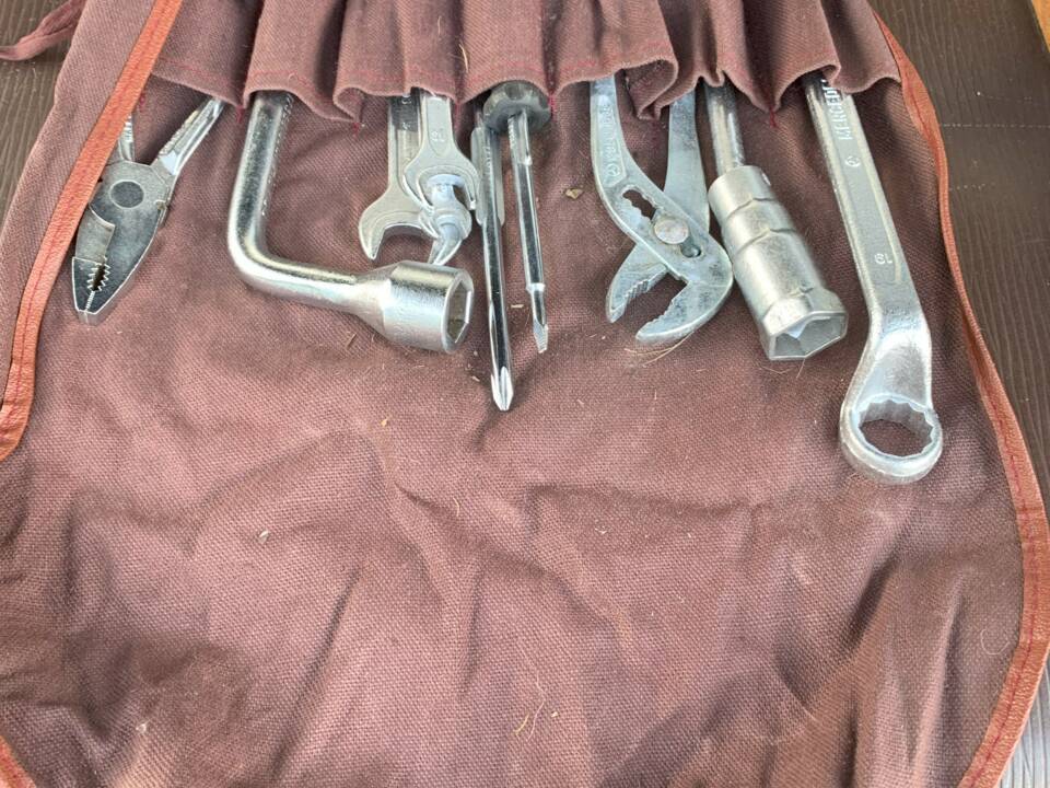 Bild 18/30 von Mercedes-Benz 300 SEL 3.5 (1971)