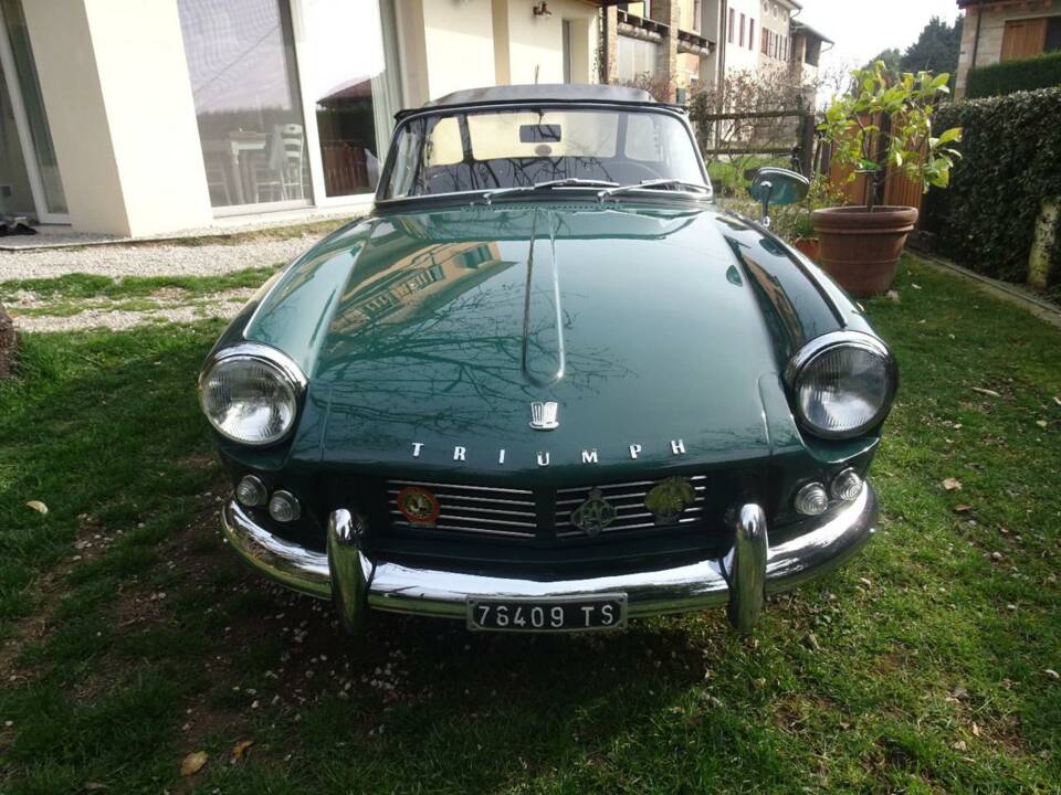 Image 39/49 of Triumph Spitfire Mk II (1965)