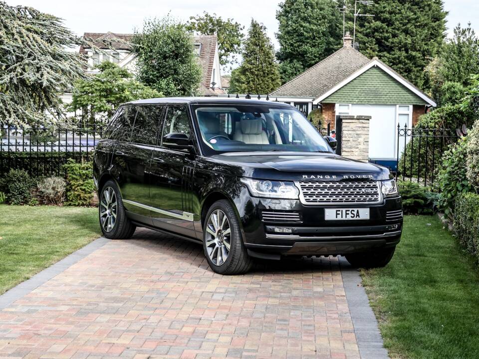 Imagen 7/49 de Land Rover Range Rover Sport SVR (2014)
