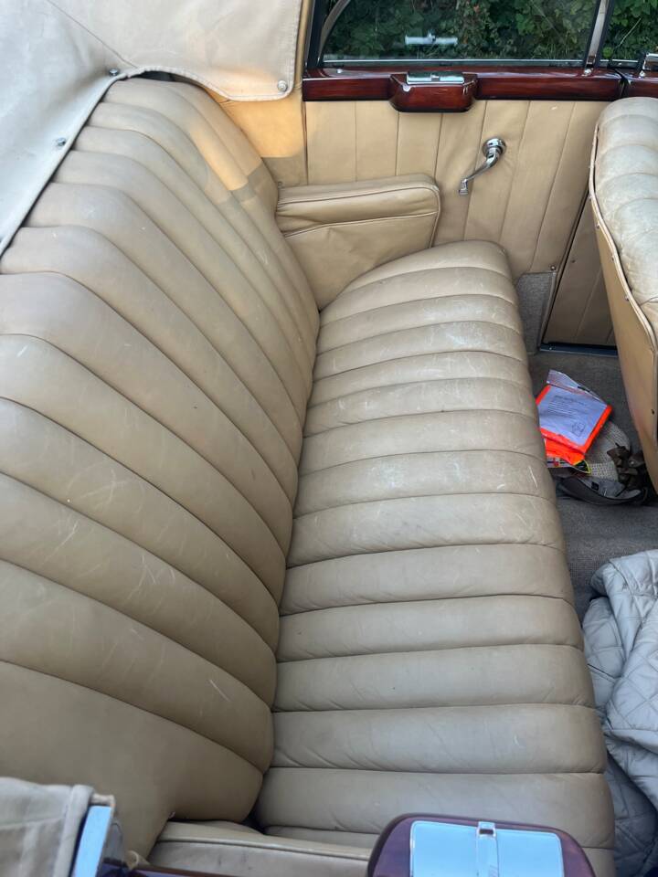 Bild 26/48 von Mercedes-Benz 220 Cabriolet B (1952)