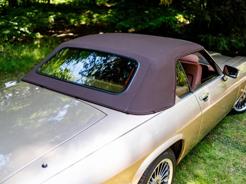 Afbeelding 32/50 van Jaguar XJS 6.0 V12 (1992)