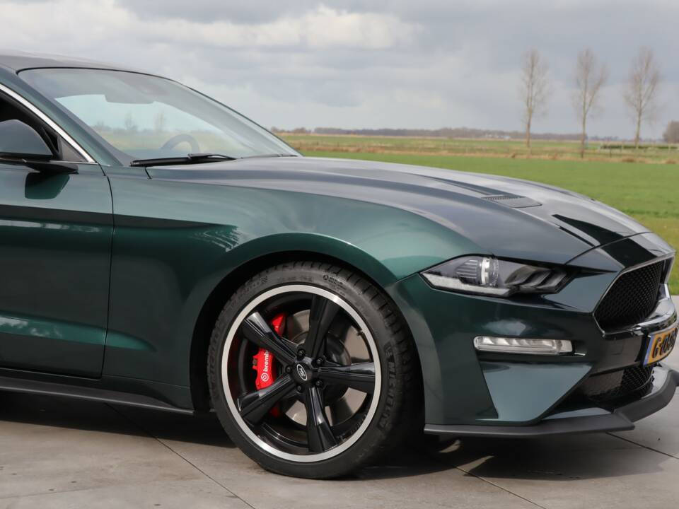 Immagine 25/50 di Ford Mustang GT 5.0 V8 Fastback (2019)