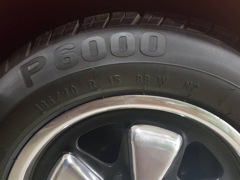 Image 13/79 of Porsche 912 (1969)