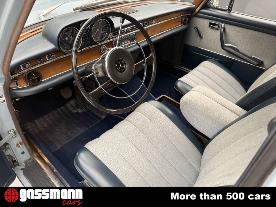 Image 9/15 of Mercedes-Benz 250 S (1966)