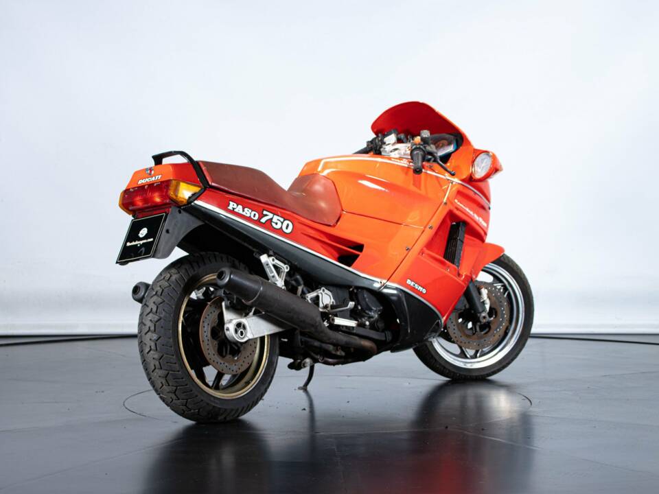 Bild 4/42 von Ducati DUMMY (1988)