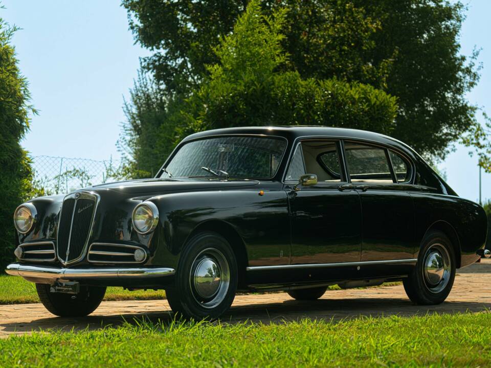 Bild 9/50 von Lancia Aurelia B51 Pininfarina (1951)