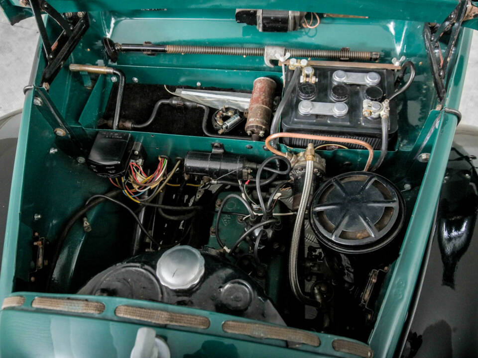 Image 37/50 de Morris Eight (1939)