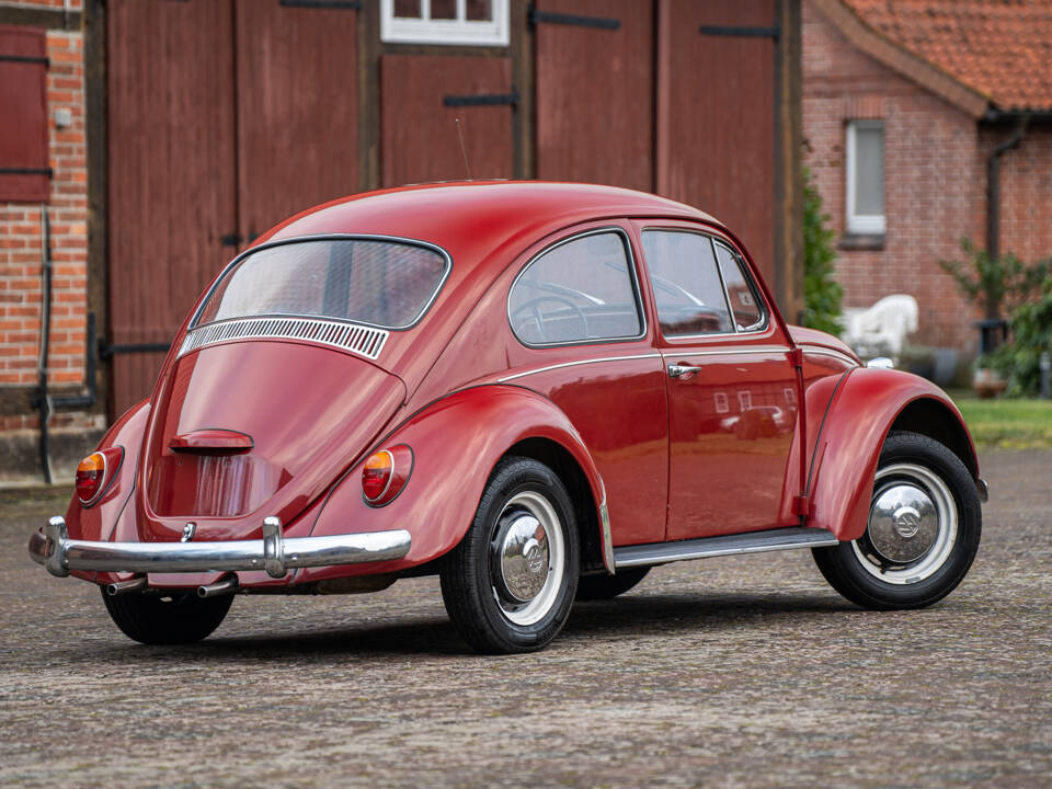 Image 14/38 of Volkswagen Beetle 1300 A (1967)