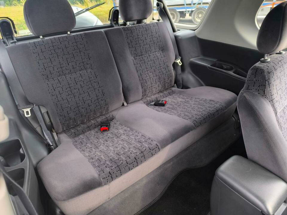 Bild 17/19 von Opel Frontera 2.2i (2000)