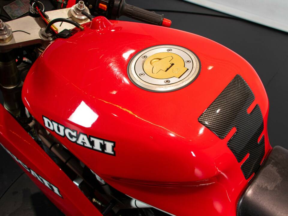 Bild 29/50 von Ducati 900 SS (1991)