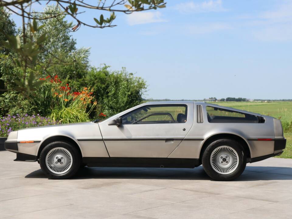 Immagine 23/50 di DeLorean DMC-12 (1981)