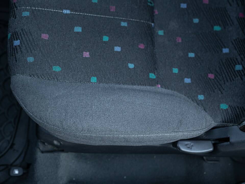 Image 27/46 of Hyundai Accent 1.3 (1997)