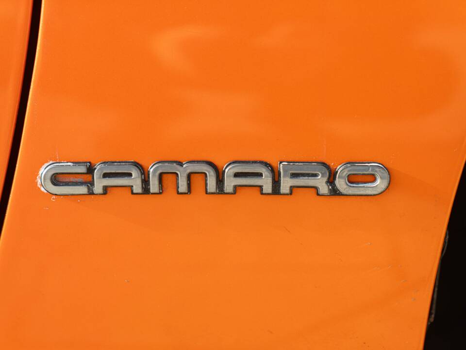 Obraz 12/50 pojazdu Chevrolet Camaro Z28 (1992)